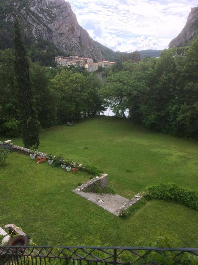 Chateau De La Cazette Sisteron Bagian luar foto